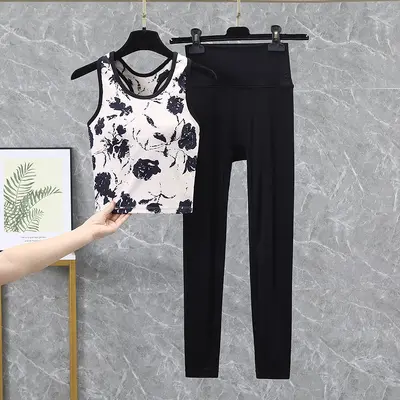 Printed Women's Yoga Set 2026 with Tunic Top for Fitness - 12