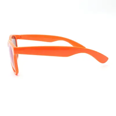 Solid Stud Sunglasses with Green Mirror Lens - 3