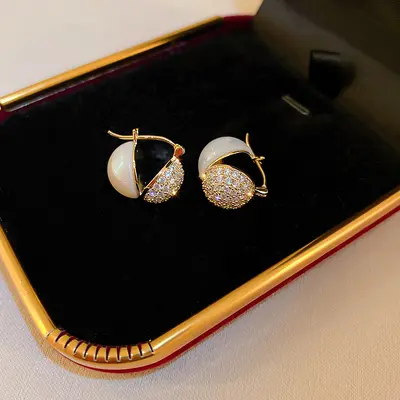 Zircon geometric pearl stud earrings, French style - 7