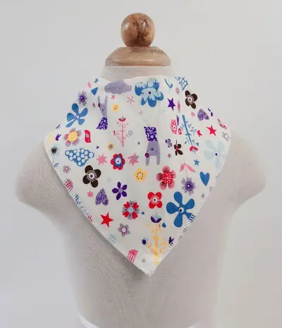 Baby drool towel, double-layer triangle with snap buttons - 12