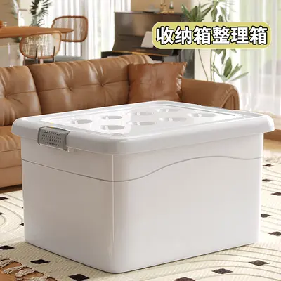 Extra large plastic storage box with wheels