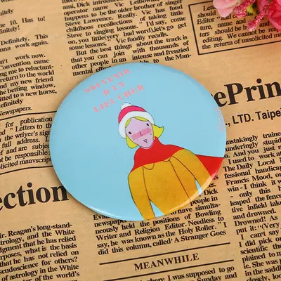 Small Round Pocket Mirror, Mini Portable Makeup Mirror, Gift Size