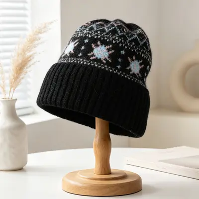 Sonbahar Kış Fair Isle Desenli Örme Bere Yüksek Esneklik, Baskı Yapmayan Kafa Bandı, İşe Gidiş Örgü Bere Retro Her Kombine Uyumlu Sıcak Tutan Şapka Kadın Model