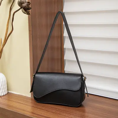 Minimalist Retro Small Square Shoulder Bag, Wavy Flap - 3