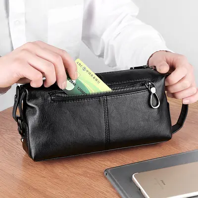 Große Herrenhandtasche aus weichem Leder - 3