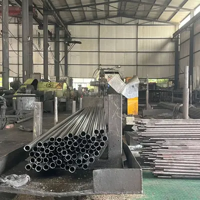 Dikişsiz Karbon Çelik Hassas Boru 2 mm Küçük Çap Soğuk Çekilmiş