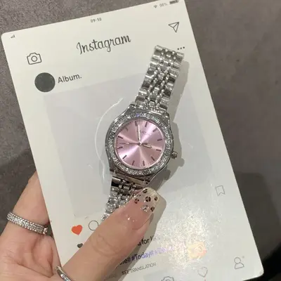 New Minimalist Elegant Lightweight Luxury Fashion Women's Watch with Diamond-Embedded Steel Band High-Grade Appearance Direct Factory Sales Hot-Selling Model