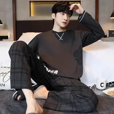 Men's Minimalist Long-Sleeve Round-Neck Pajama Set