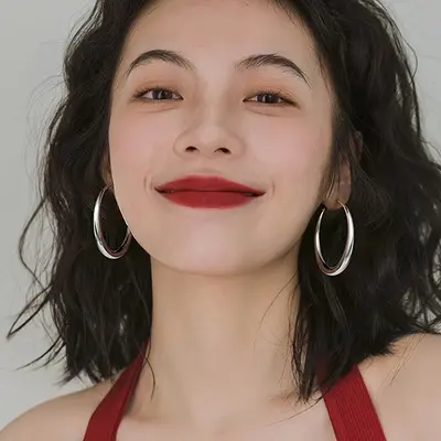 S999纯银大圆圈耳环女款小众轻奢高级感个性素圈耳扣耳饰抖音代发