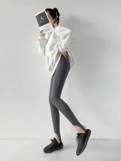High-Elasticity Breathable Stepped-Foot Leggings, Extended Length - 8