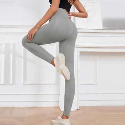 Women's Thin Summer Yoga Pants, Seamless Hip-Lifting Black Fitness Leggings - 8