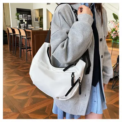 Women's Lightweight Dumpling Crossbody Bag, Large Capacity - 7