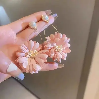 Deniz kenarı saçaklı uzun küpe, tasarımcı modeli - 9