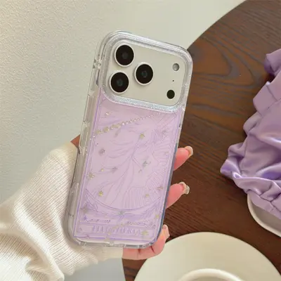 Vergoldete Handyhülle mit Kette für iPhone 16 Pro Max