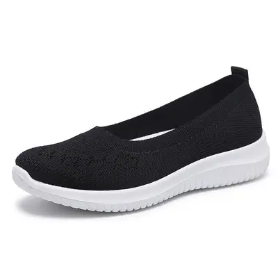 Women's Breathable Mesh Mom Shoes, Non-Slip Soft Sole, Large Sizes - 7
