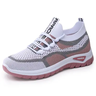 Women's cross-border large-size sports shoes, flyknit mesh shoes, shallow lightweight casual shoes, comfortable women's shoes, versatile single shoes.