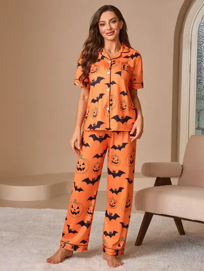 Halloween Printed Women's Pajama Set with Short Sleeve Shirt and Pants - 7