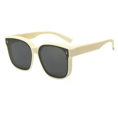 Men's Clip-On Myopia Sunglasses Set, Polarized UV400 Protection for Driving - 10