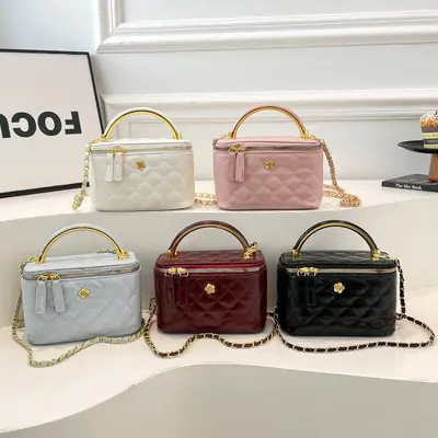 Korean Style Diamond-Pattern Small Square Women's Bag with Chain Crossbody
