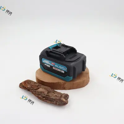 Makita-Stil Lithium-Akku-Wechselrichter, 21V auf 110V - 10