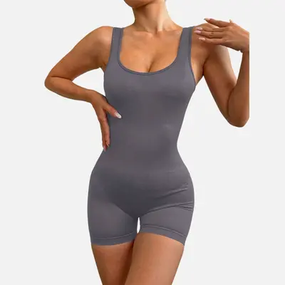 Dikişsiz sırt açık yoga tulumu, derin V yaka, kadın spor ve fitness kıyafeti, hızlı kuruya - 9