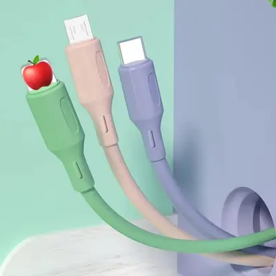 Apple ve Huawei cep telefonlarına uygun üçü bir arada hızlı şarj veri kablosu USB bir-üç sıvı renkli flaş şarj kablosu toptan satış