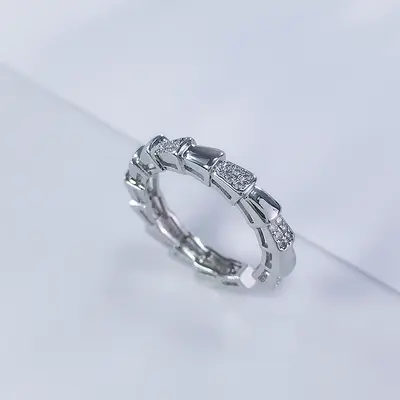 Bao Ge Seiko V Gold Electrolysis Plated Full Diamond Snake Bone Ring, White Mother-of-Pearl Snake-Shaped Open Ring for Women in Light Luxury Style. - 11