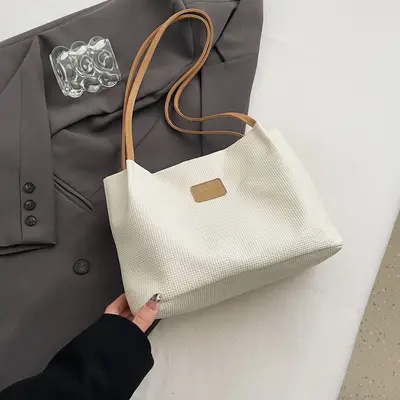 Large Capacity Women's Single Shoulder Bag, Simple Design, Commuter Tote Bucket Bag - 9