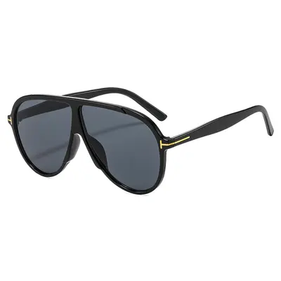 Large Frame Fashion Sunglasses for Women and Men, Street Style - 4