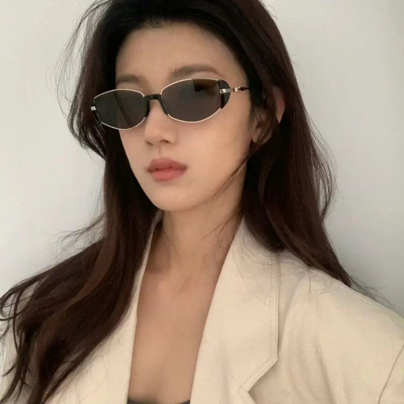 Women's Retro Small Brown Polarized Sunglasses, Metal Frame