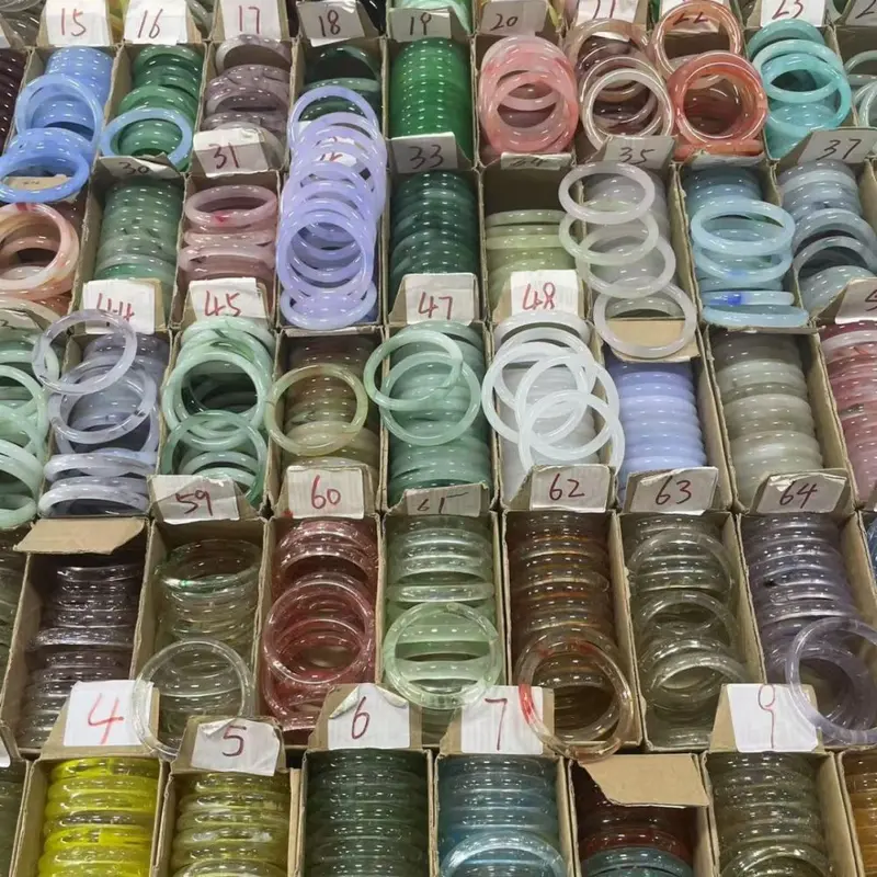 Fabrika doğrudan satış 10m emperyal yeşim bileklik 60 halka yeni Çin tarzı yeşim bileklik antik tarz Hanfu aksesuarı el takısı canlı tedarik