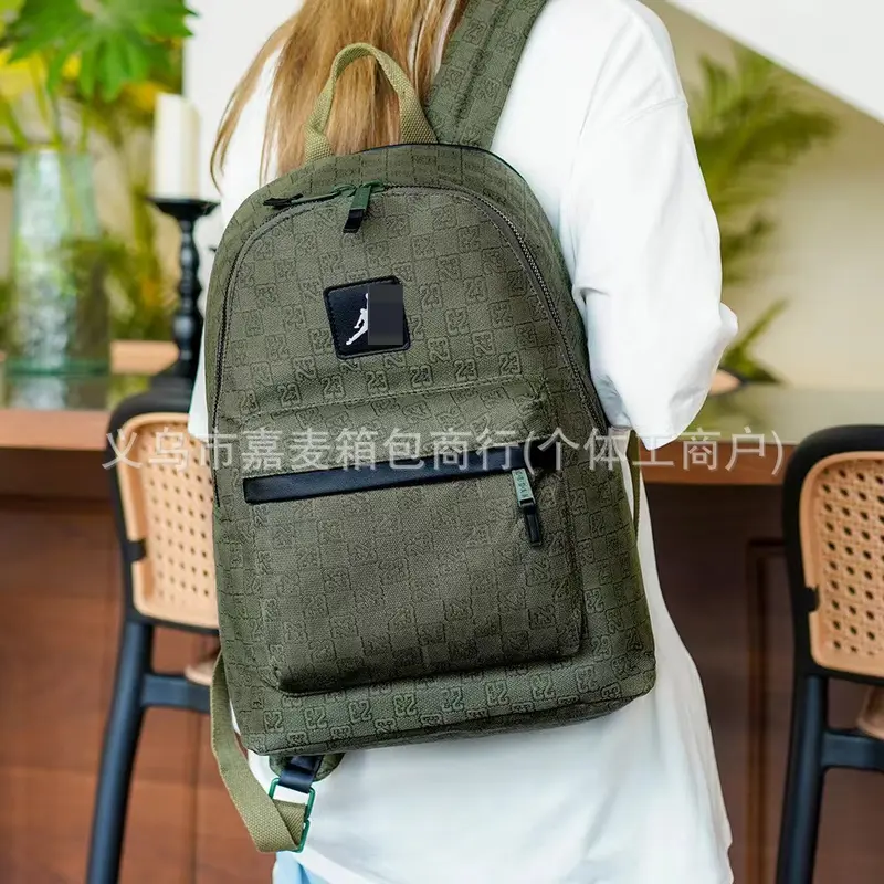 Large-Capacity Unisex Student Backpack for Travel and Outdoor Use