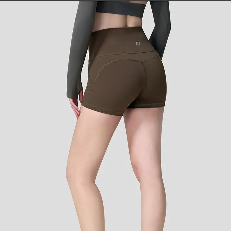 Women's High-Waist Three-Quarter Yoga Shorts for Running and Fitness