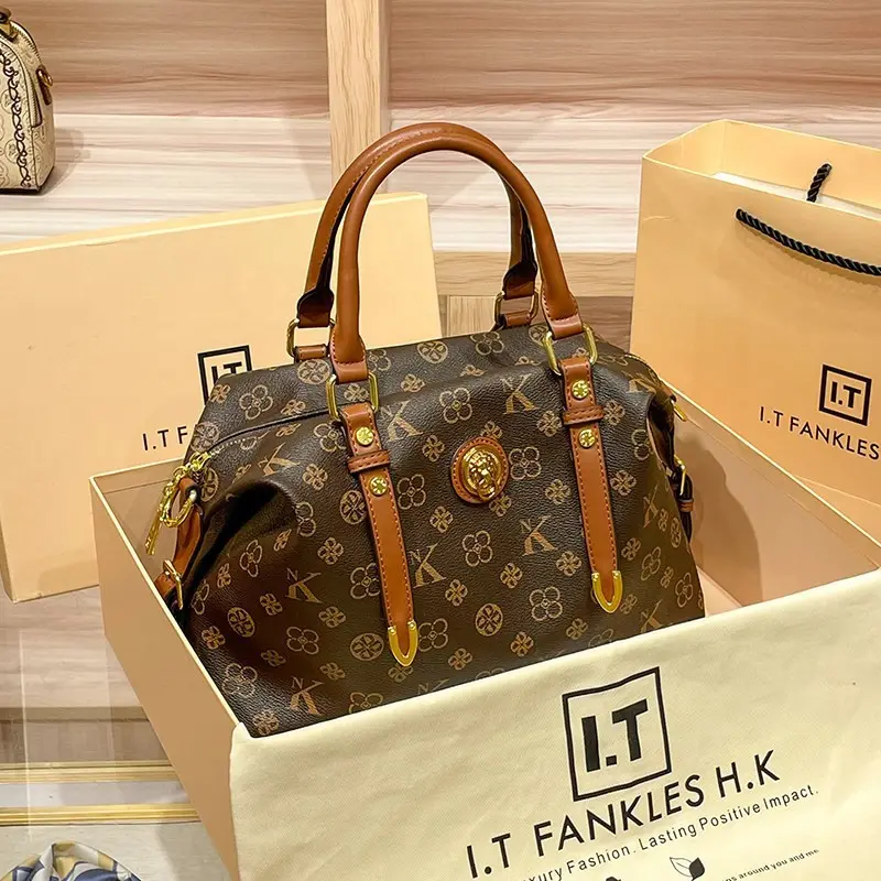 Kadın Gerçek Deri Askılı Boston Çanta Moda İş Omuz Çantası 2025