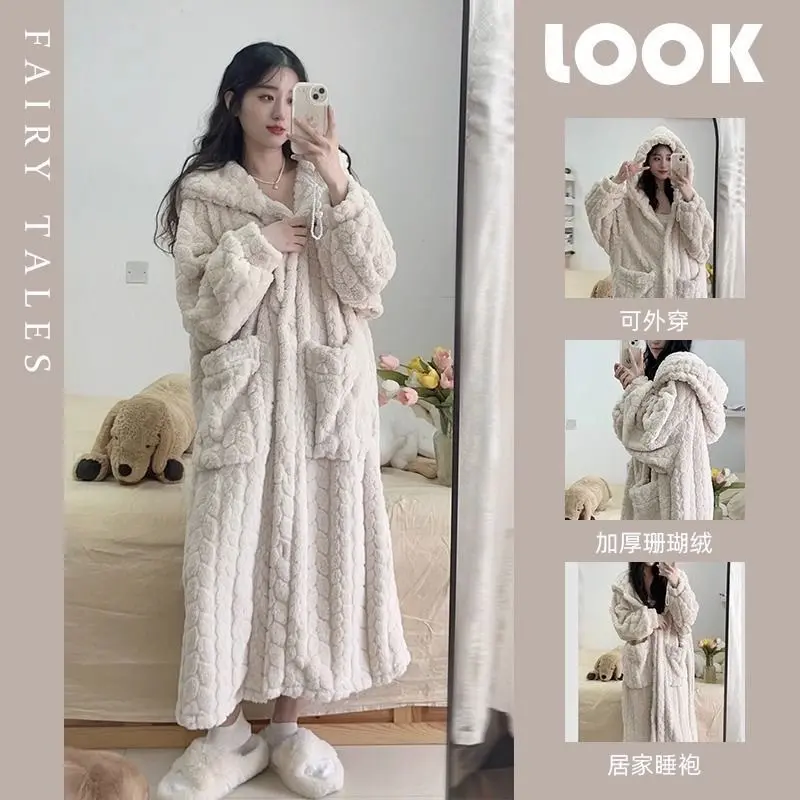Cute Little Hamster Pajamas for Women Autumn and Winter Coral Fleece Thickened Long Flannel Student Hooded Winter Pajamas for Women