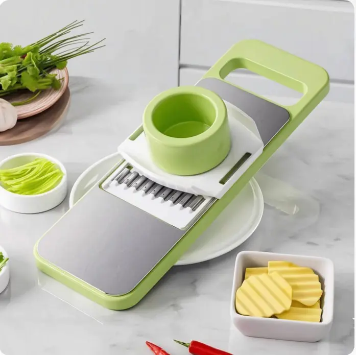 Stainless steel grater with extra thick blade for potatoes and carrots