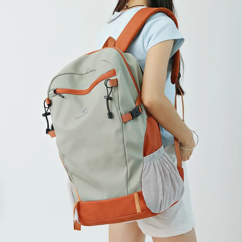 Large Capacity Lightweight Backpack, Schoolbag for College Students, Casual Outdoor Hiking