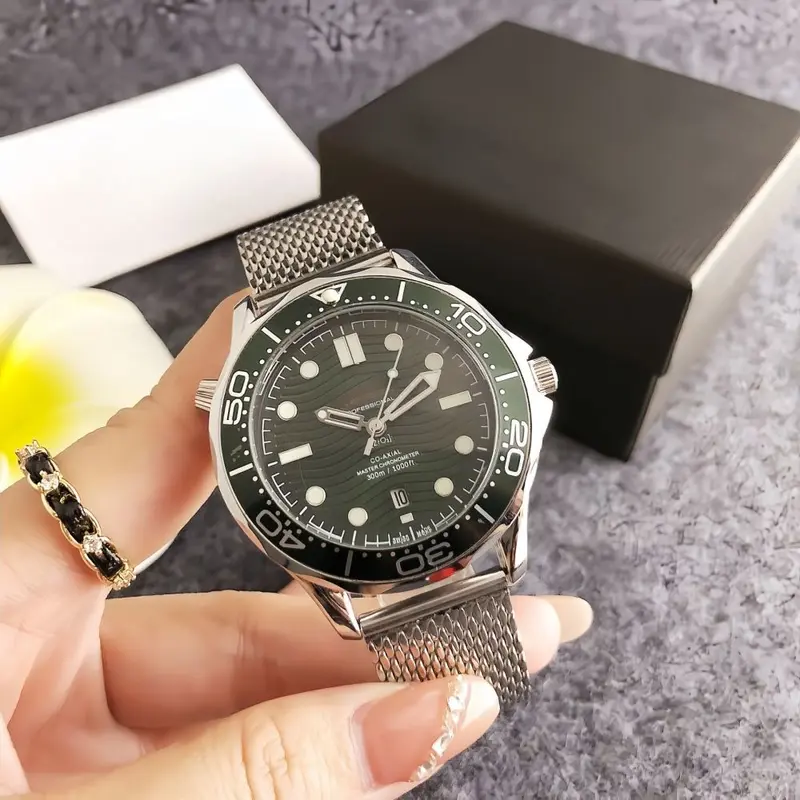 Men's waterproof quartz wristwatch, mesh band