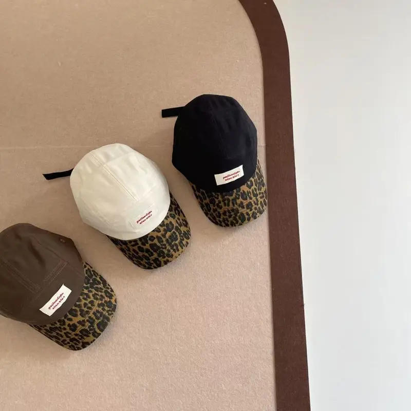 Kinder-Baseballkappe mit Leopardenmuster, Colorblock, koreanischer Stil, Herbst/Winter
