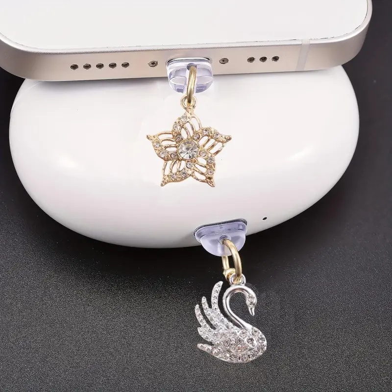 Grenzüberschreitende Etsy Metall quadratischer Schwan Schmetterling kleine Blume Schleife Kombination Legierungs-Halskette Staubstöpsel personalisierter Stil.