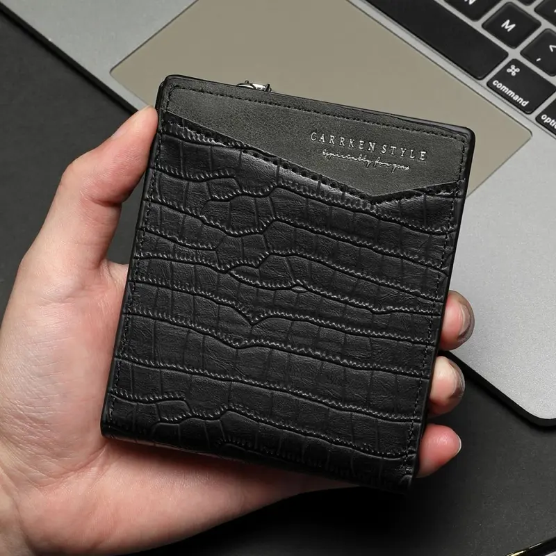 Kurze Herrenbrieftasche mit Steinmuster, mehrere Kartenfächer
