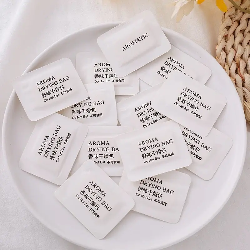 Long-Lasting Deodorizing Fragrance Pads for Shoes and Clothes