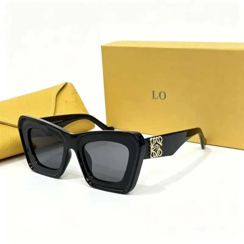 Square Frame Sunglasses, Unisex Fashion Style