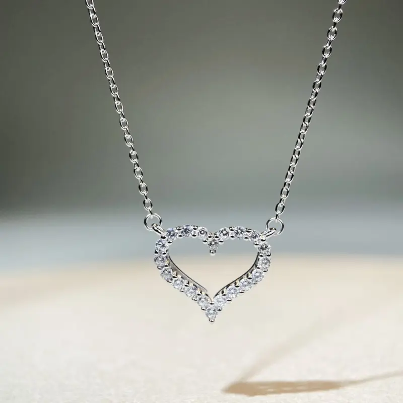 S925 Silber Herz-Diamant-Halskette