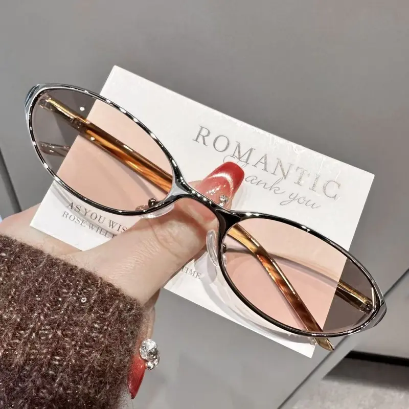 Retro Small Frame Color-Changing Sunglasses, Unisex