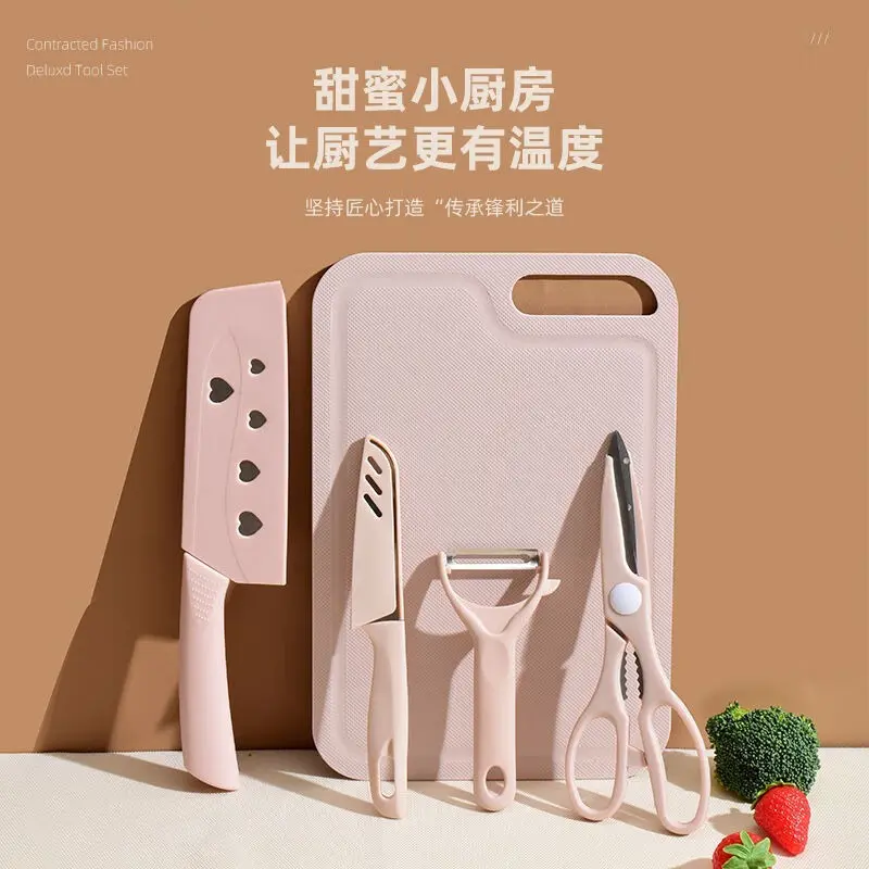Vegetable knife and cutting board set