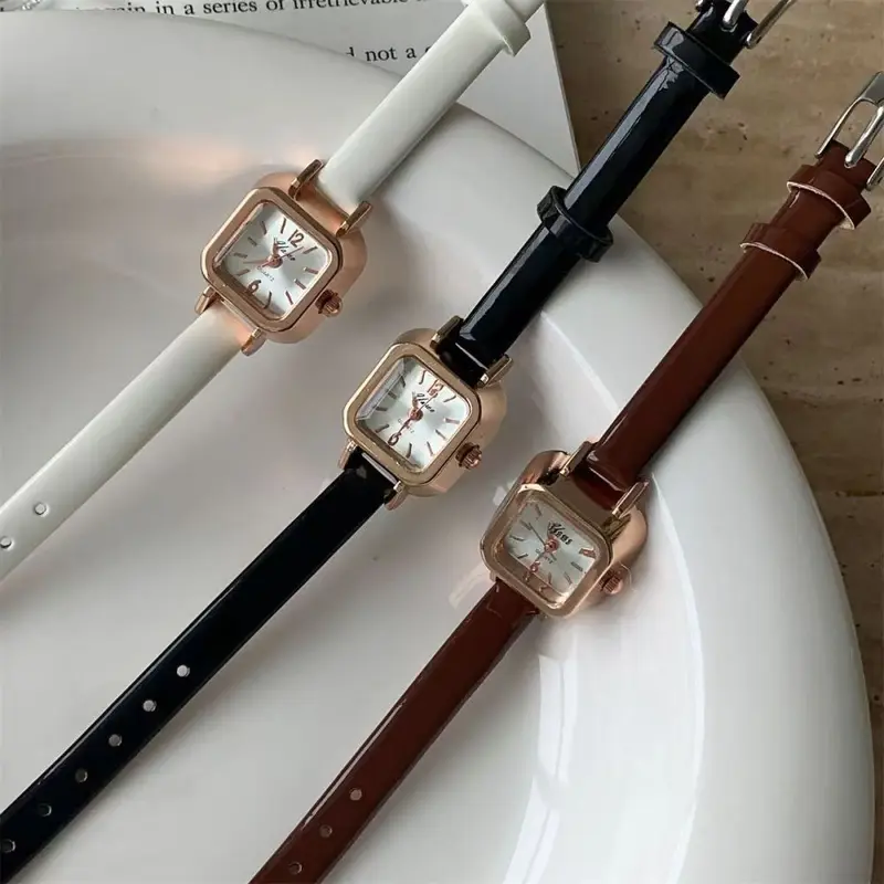 Women's Quartz Watch Leather Strap