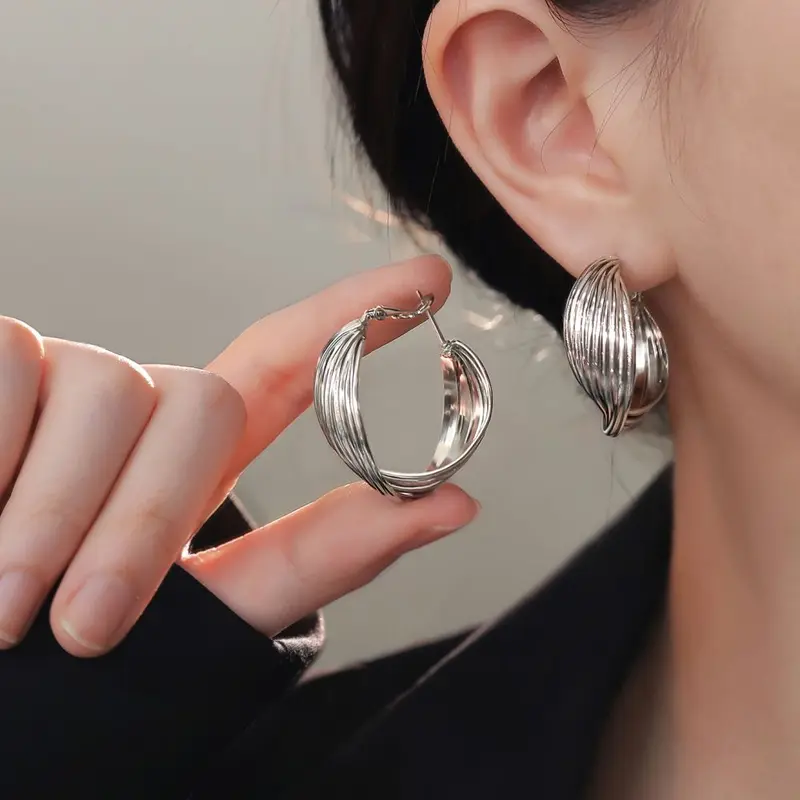 S999 sterling silver Hong Kong style hoop earrings, vintage