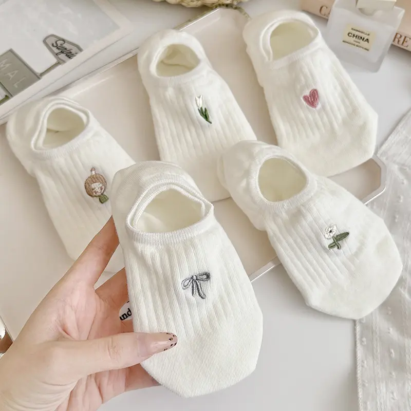 Thin Cotton Invisible Summer Women's Socks, Non-Slip