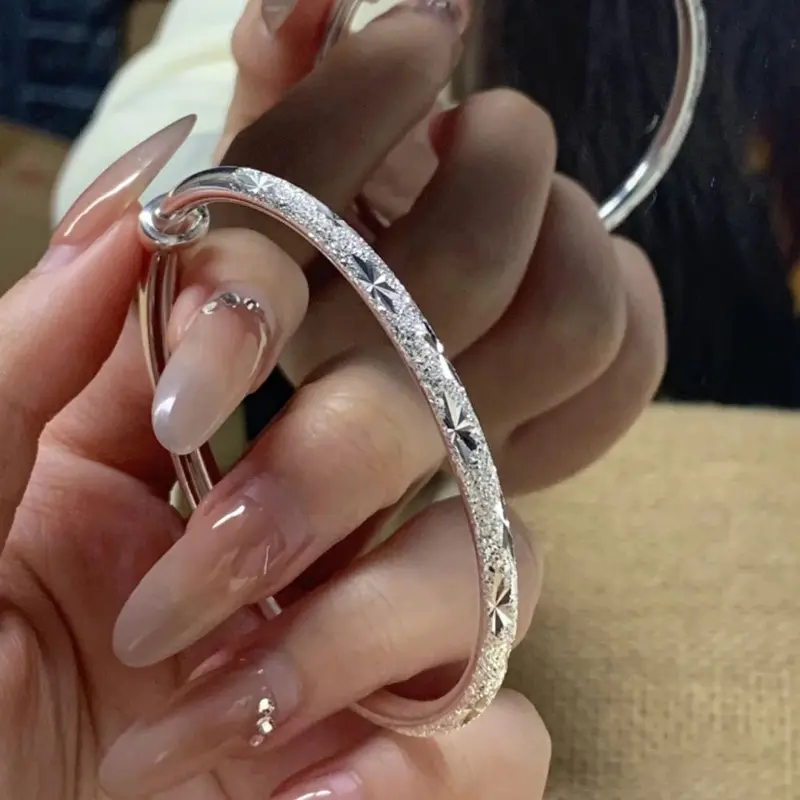 Women's bracelet, gypsophila design, silver, adjustable, versatile